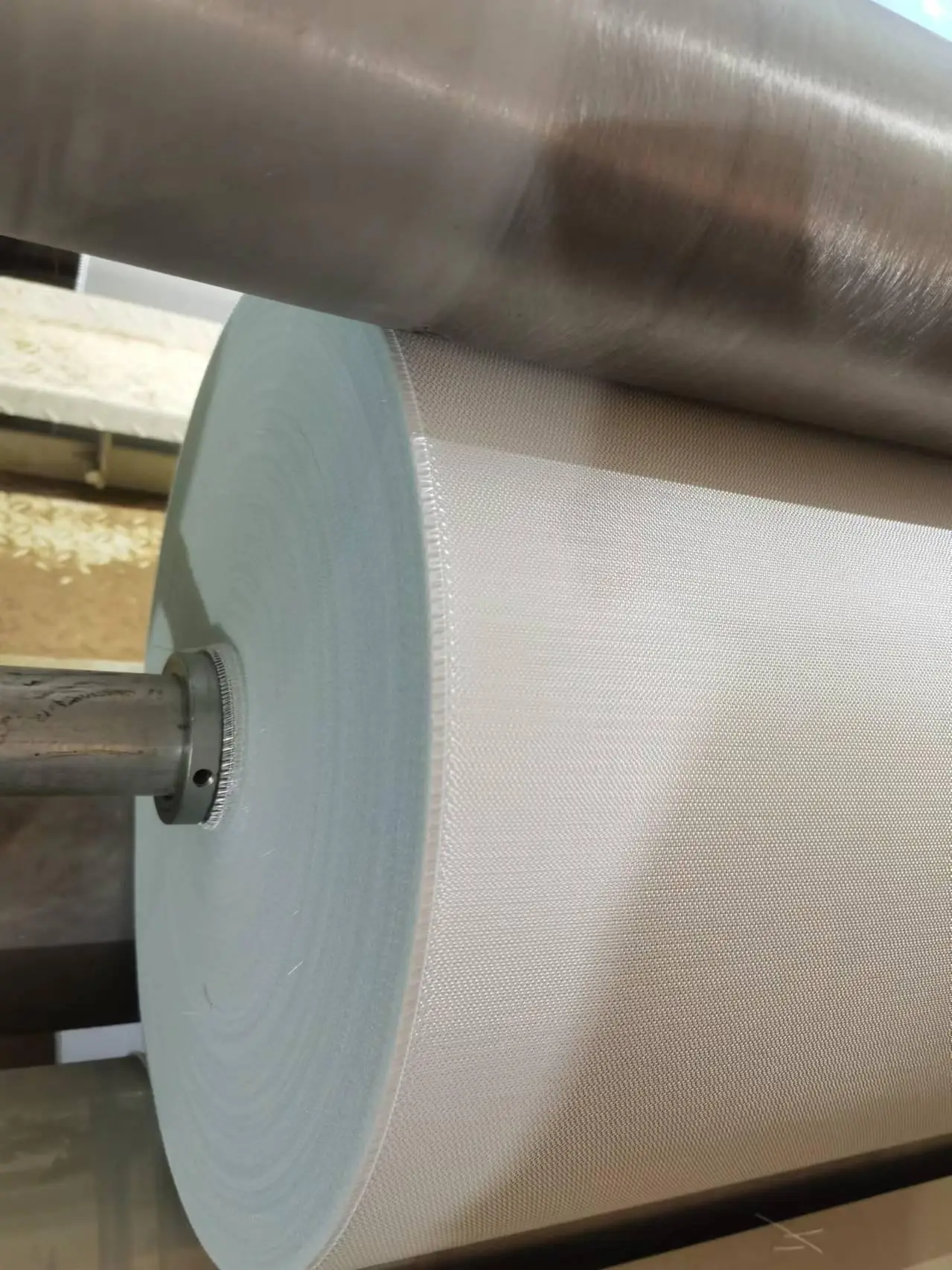 泰安市海陽新材料有限公司：玻纖布專業(yè)織造廠家，200克/700克/3784玻纖布技術(shù)先驅(qū)者